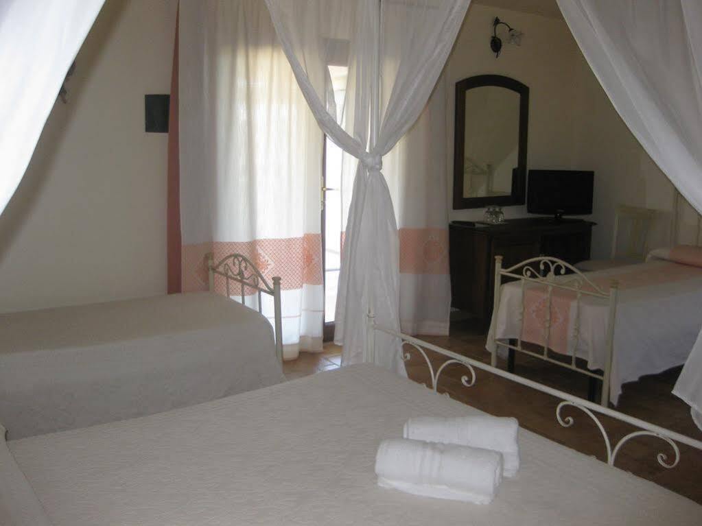 Borgo Alba Barona Turismo Rurale Hotel 3*